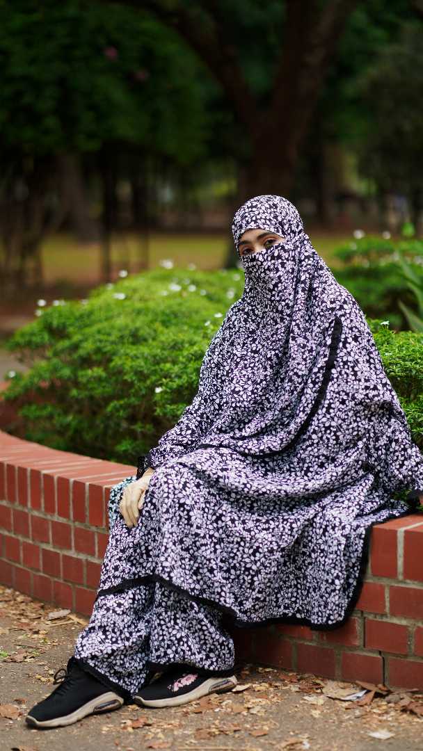 খিমার,প্লাজু,সেট