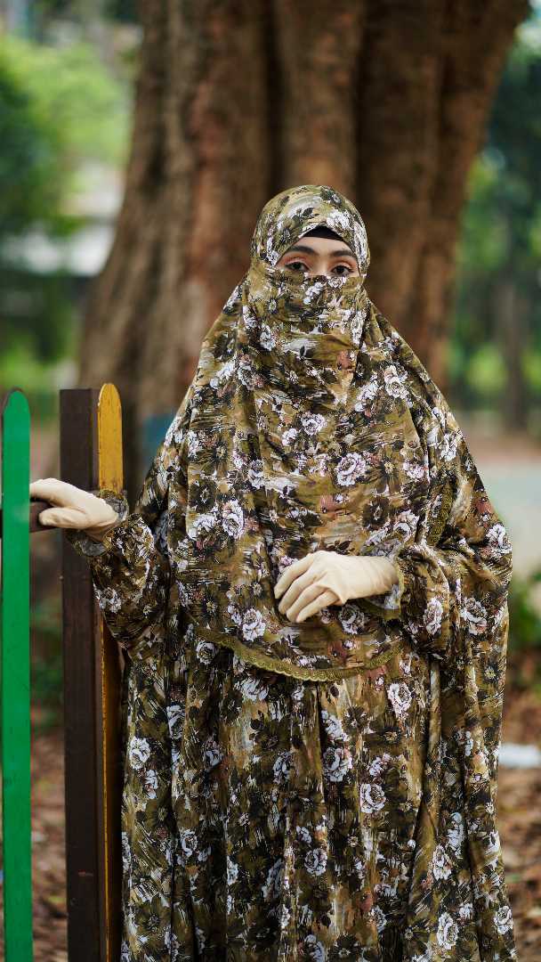 খিমার,প্লাজু,সেট