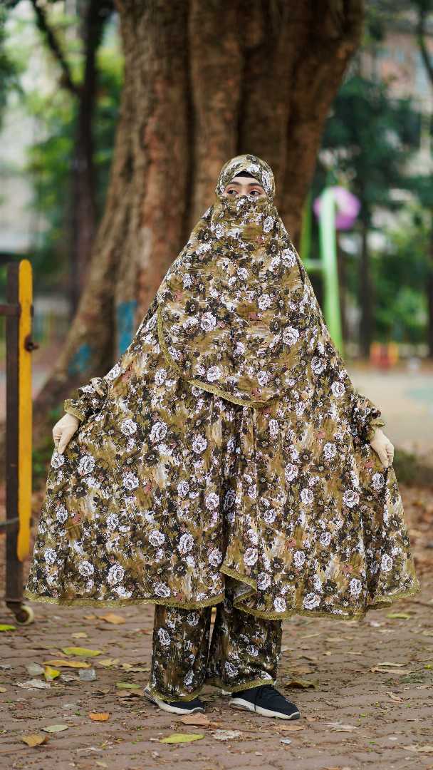 খিমার,প্লাজু,সেট