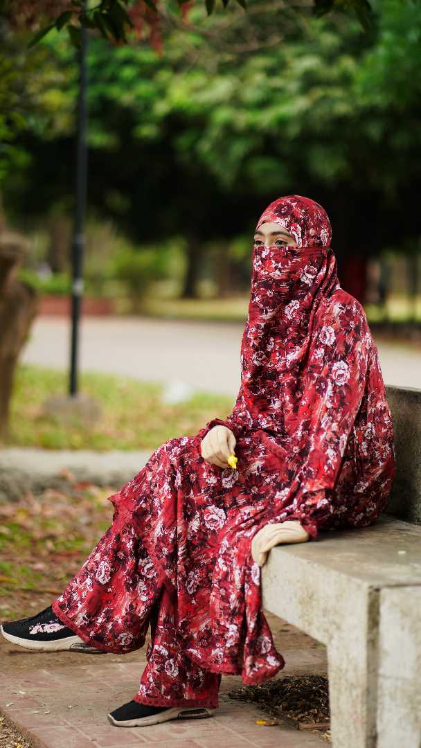 খিমার,প্লাজু,সেট