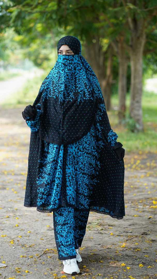 খিমার,প্লাজু,সেট