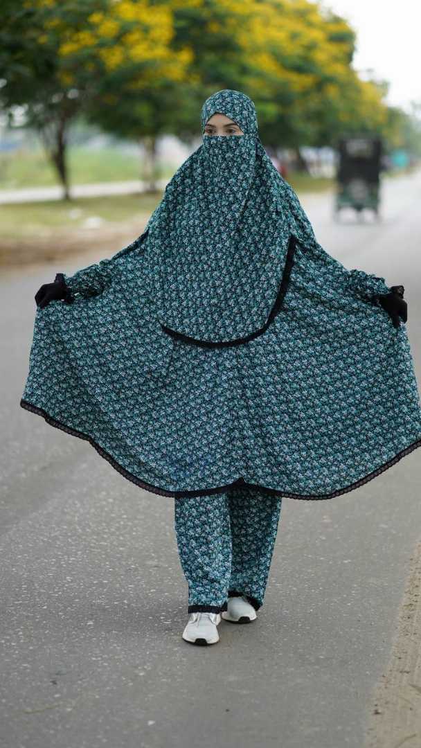 খিমার,প্লাজু,সেট