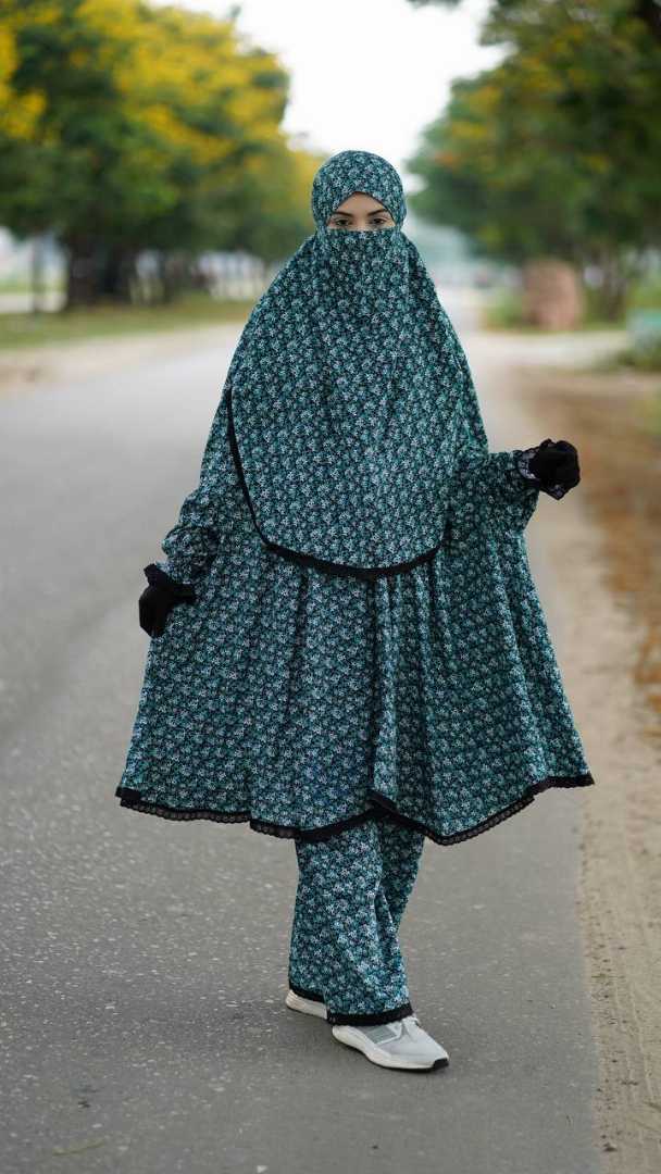 খিমার,প্লাজু,সেট