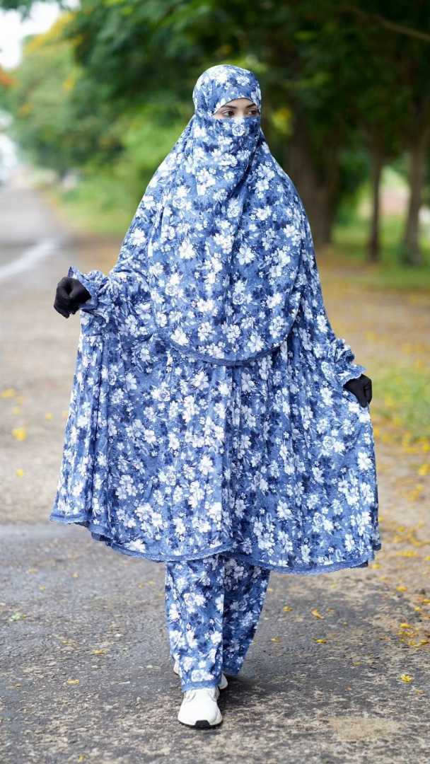 খিমার,প্লাজু,সেট