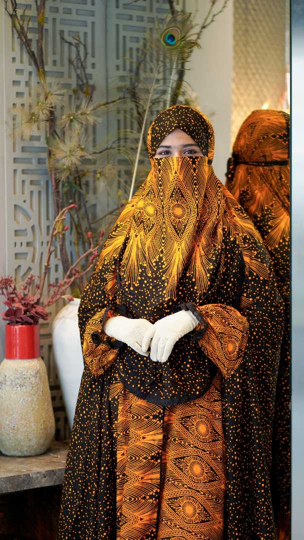 খিমার,প্লাজু,সেট