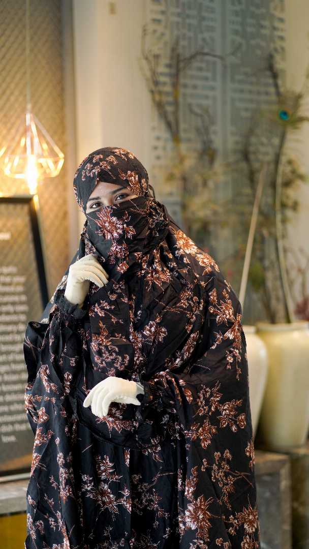 খিমার,প্লাজু,সেট