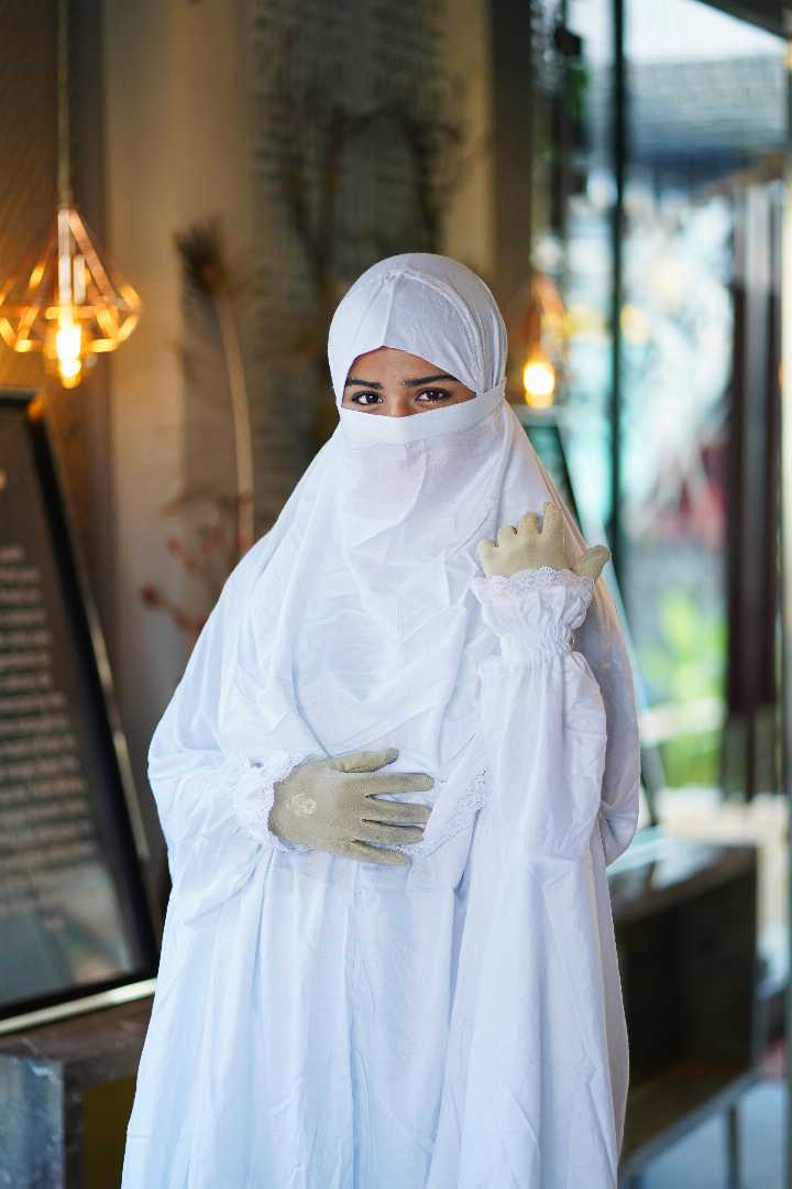 খিমার,প্লাজু,সেট