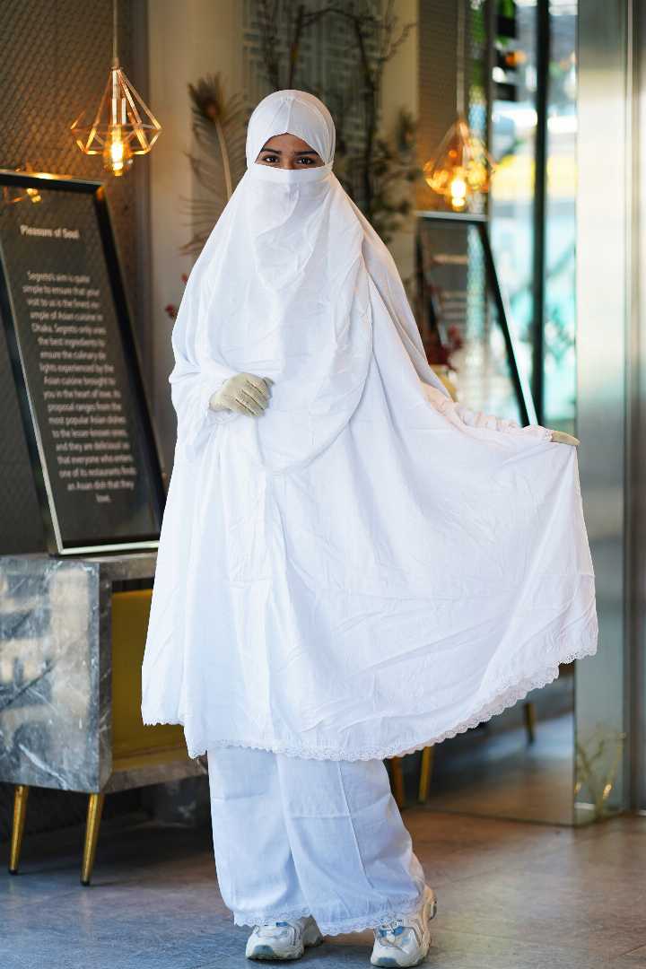 খিমার,প্লাজু,সেট