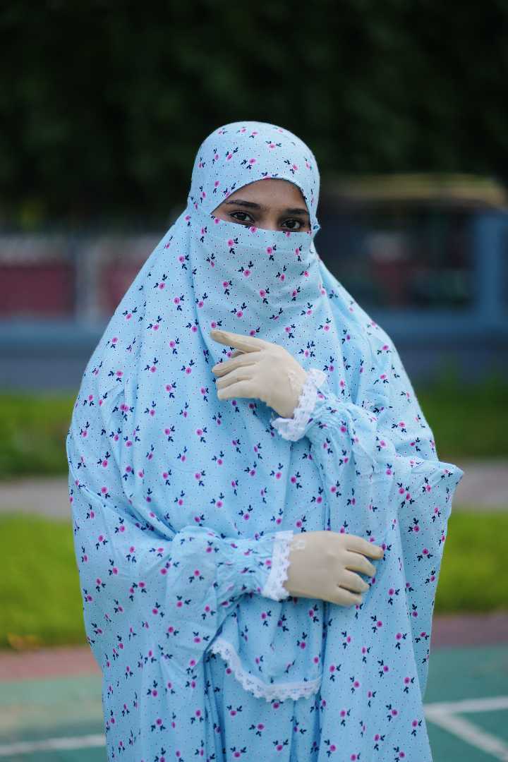 খিমার,প্লাজু,সেট
