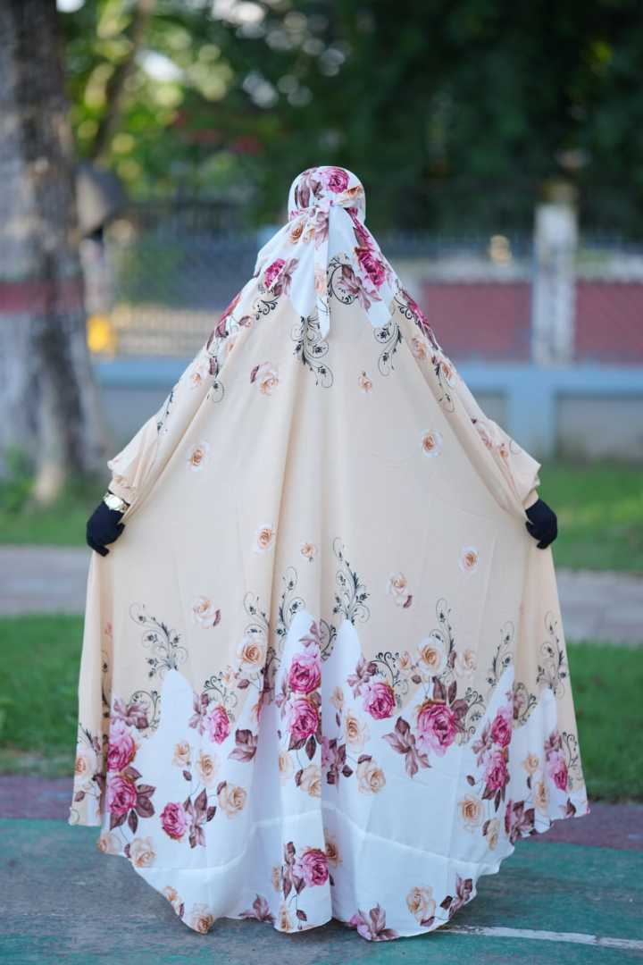 লাক্সারি,আবায়া