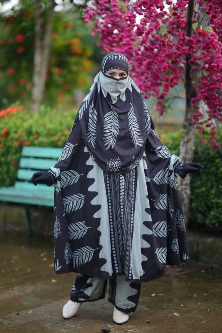 খিমার,প্লাজু,সেট