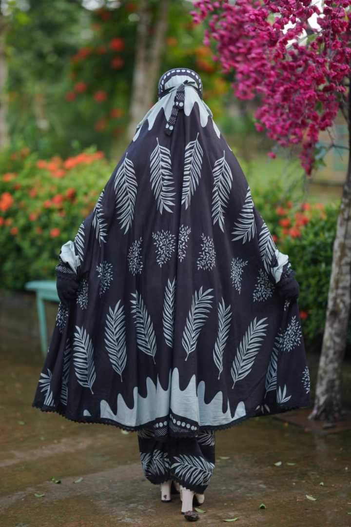 খিমার,প্লাজু,সেট