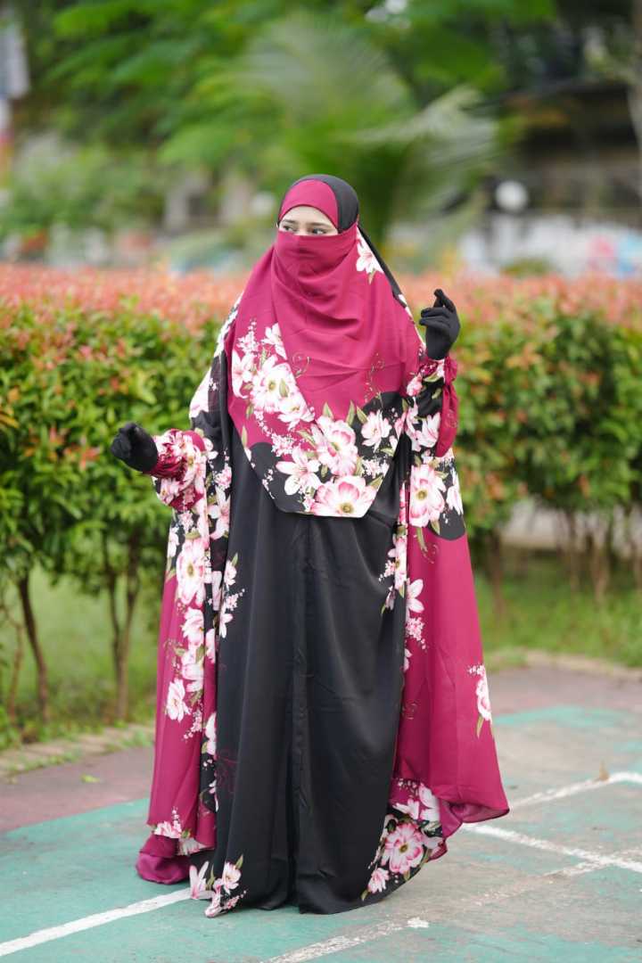 লাক্সারি,আবায়া
